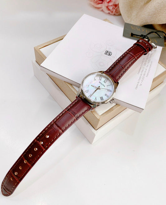 96l271 Bulova Dress de dama pulsera de piel