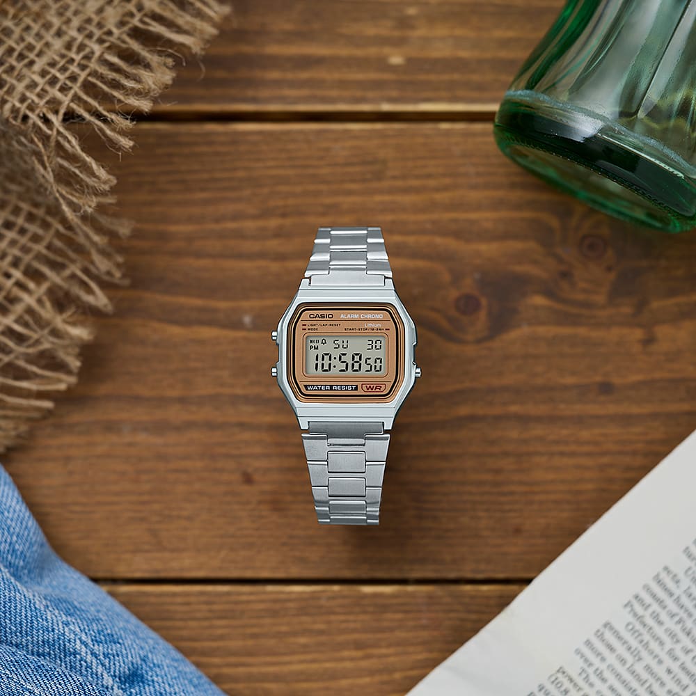 Casio unisex pulsera de metal – A158WEA-9