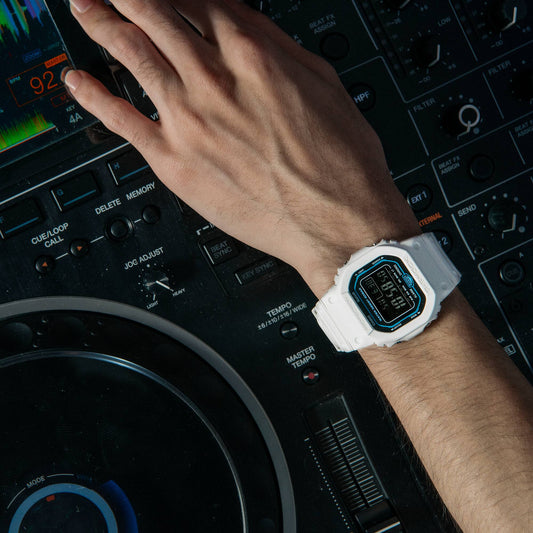 G-Shock para Hombre con Bluetooth – DW-B5600SF-7