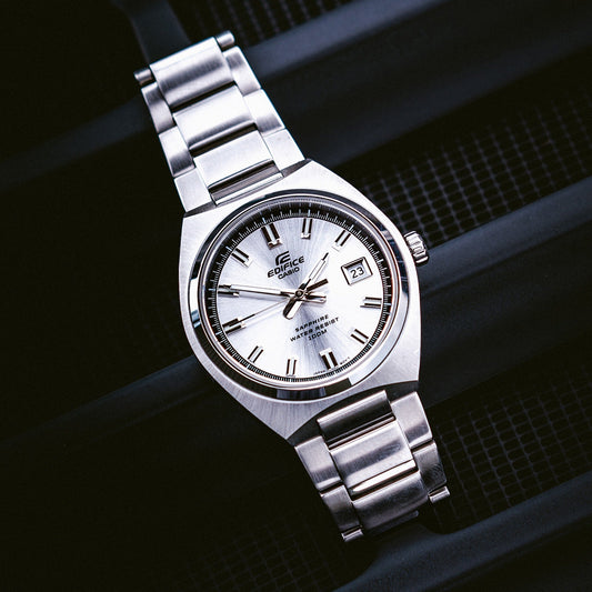 Edifice de caballero pulsera de metal cristal zafiro – EFB-109D-7AV