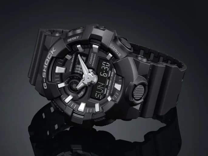 G-Shock para Hombre – GA-700-1B