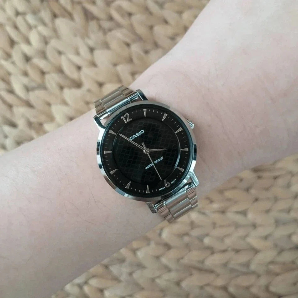Casio de dama pulsera de metal – LTP-VT04D-1A