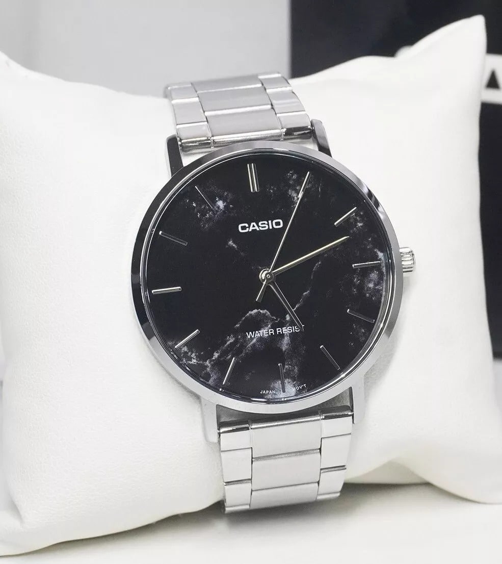 Casio para caballero pulsera de metal – MTP-VT01DM-1A