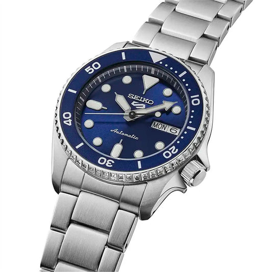 Seiko 5 Sport SKX de hombre banda de acero inoxidable – SRPL77K1