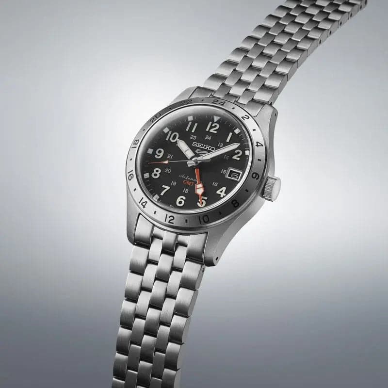 Seiko 5 para Hombre con Pulsera de Acero Inoxidable – SSK023K1