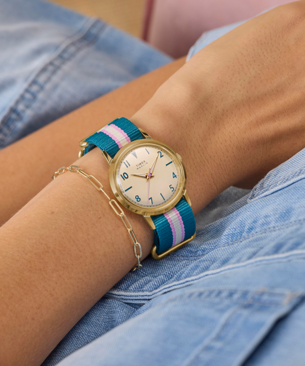 Timex Marlin de mujer correa de tela – TW2Y49900