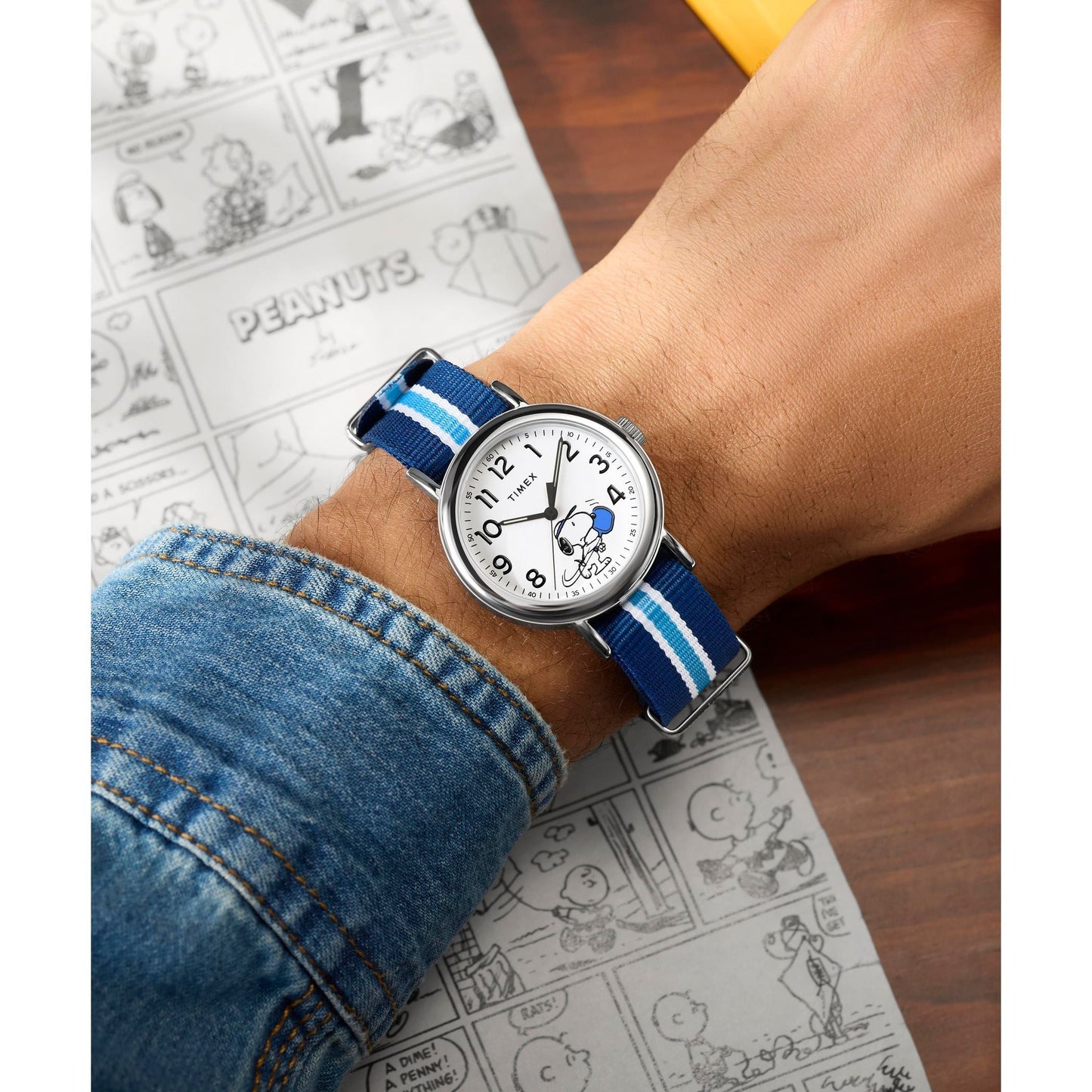 Timex Weekender Snoopy unisex correa de tela – TW2Y50600