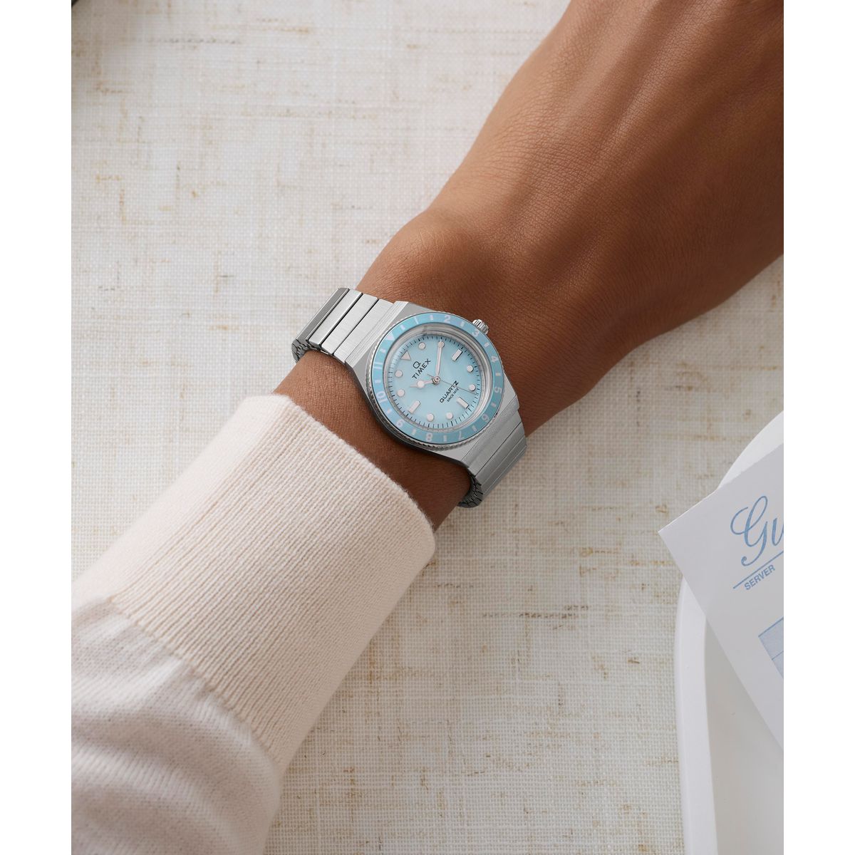 Timex Q Mini de mujer correa de metal – TW2Y77300