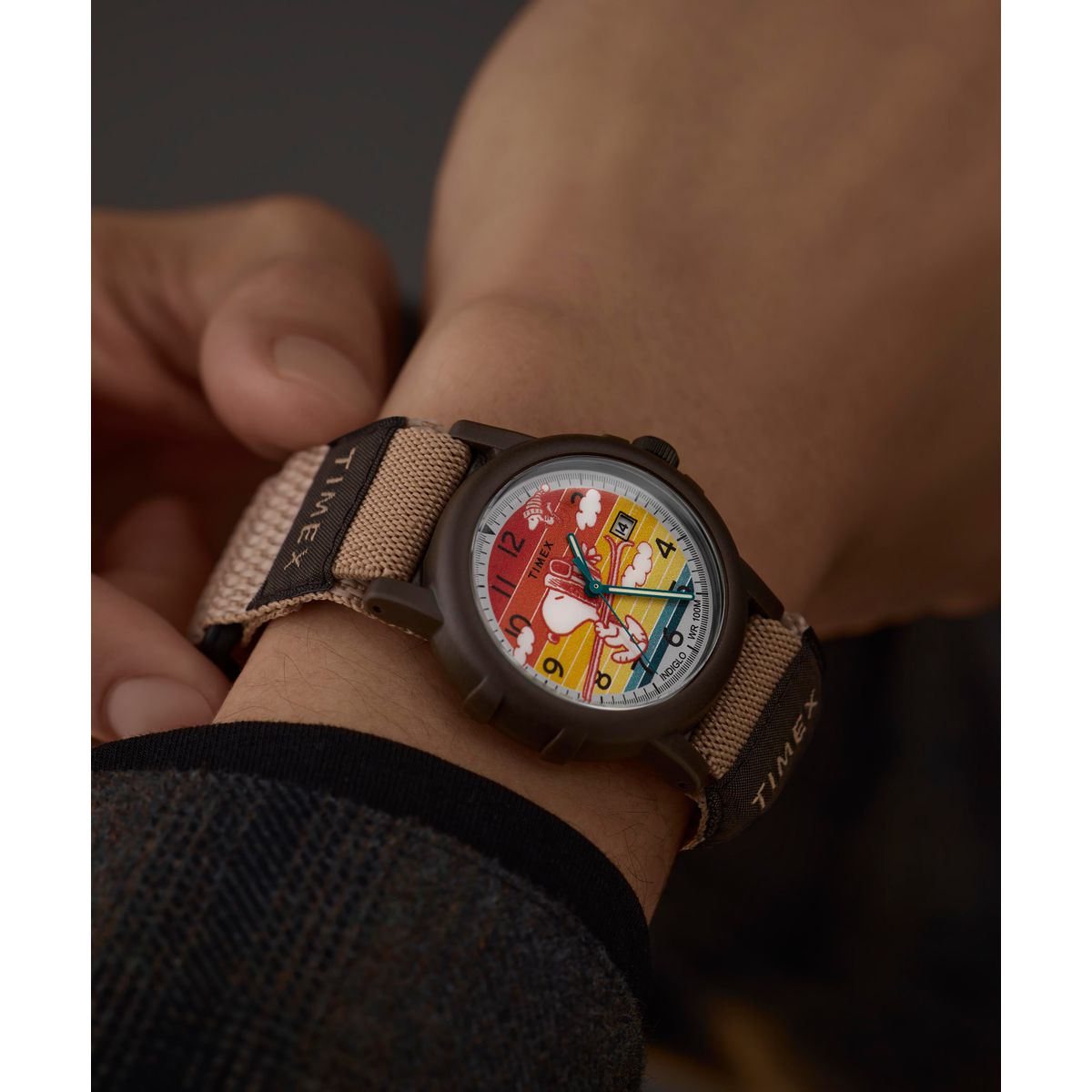 Timex Peanuts Camper Ski de hombre correa de tela – TW4B34900