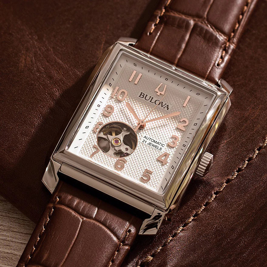 Bulova Sutton de hombre correa de piel 33 mm – 96A268