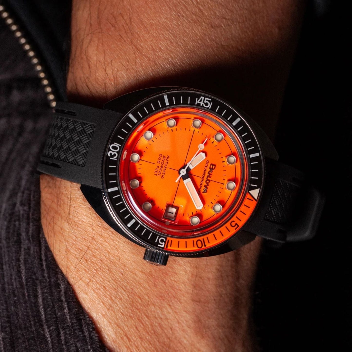 Devil Diver de hombre pulsera de caucho 41 mm – 96B350
