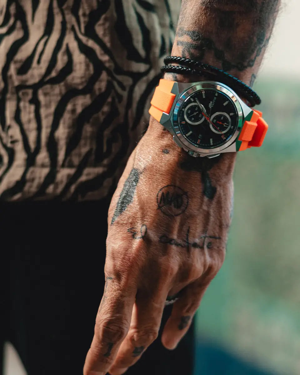 Bulova Marc Anthony de hombre pulsera de resina edición especial – 96B407