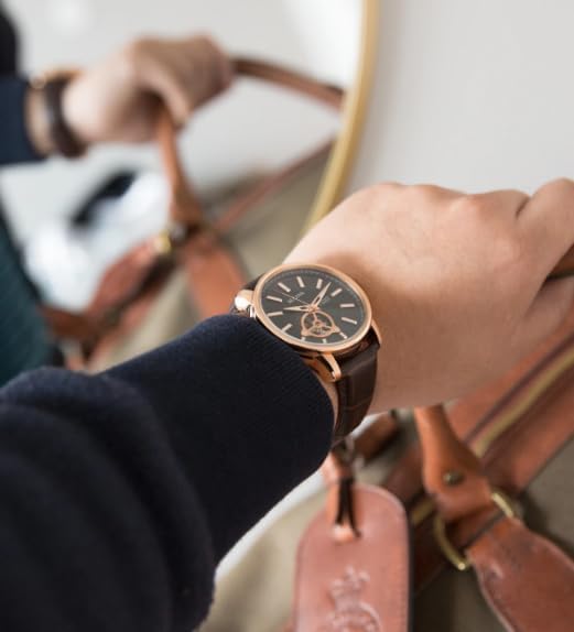 Bulova Classic de hombre banda de cuero 45mm – 97A109