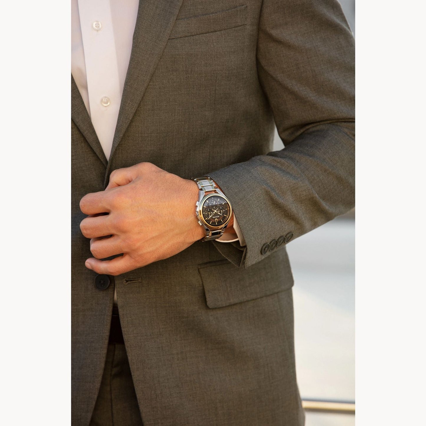 Bulova Curv de hombre pulsera de metal – 98A301