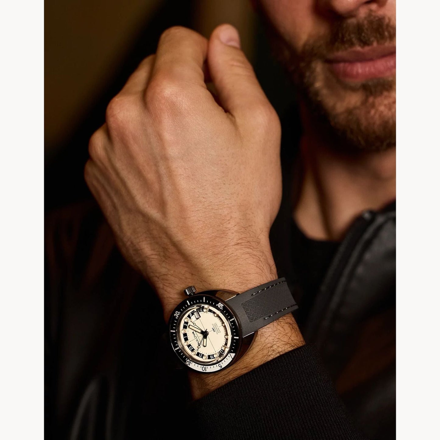 98B407 Reloj Bulova Oceanographer de hombre banda de resina
