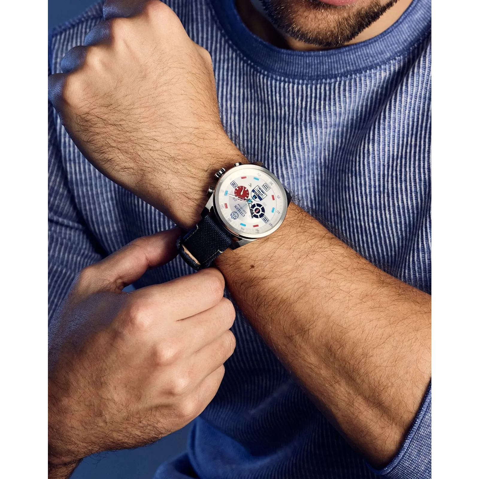 Citizen R2-D2 de Star Wars pulsera tela Eco-drive – CA4219-03W