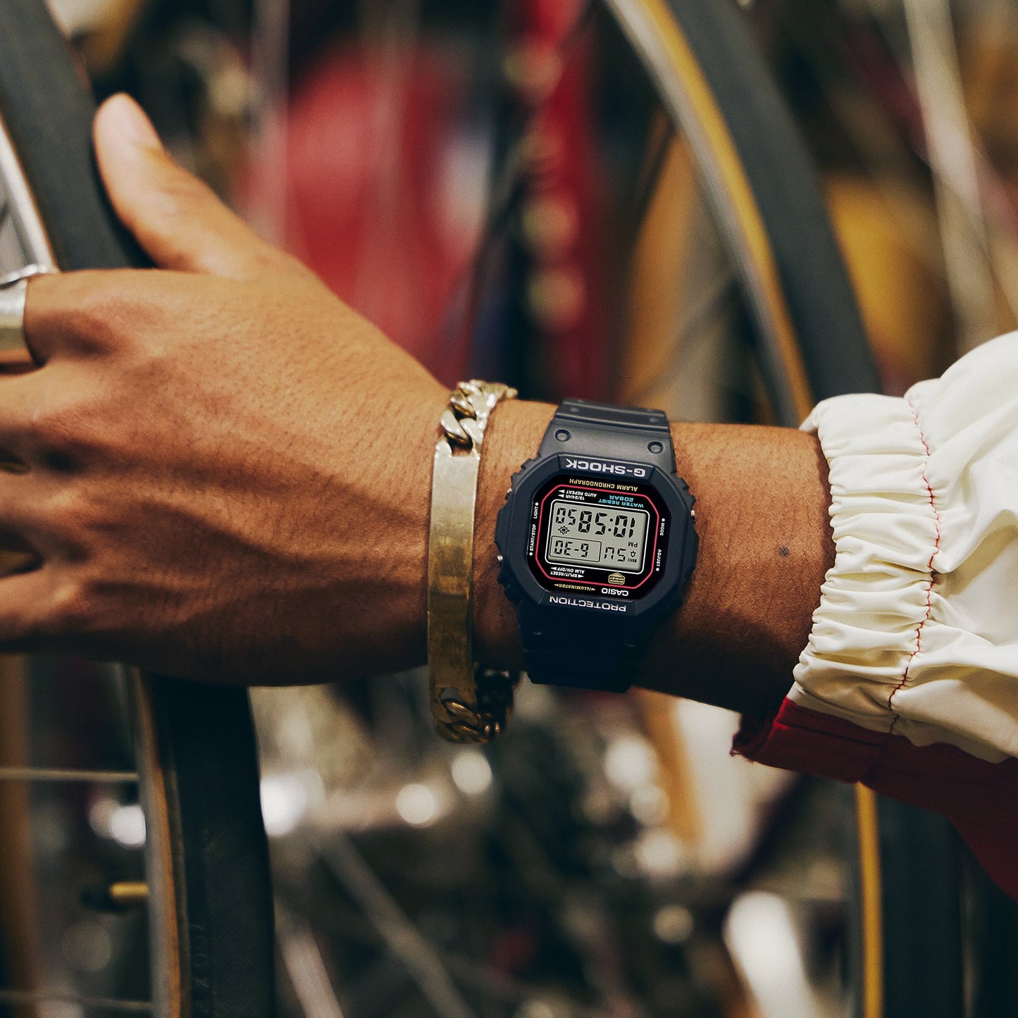 G-Shock de caballero pulsera de resina – DW-5600RL-1