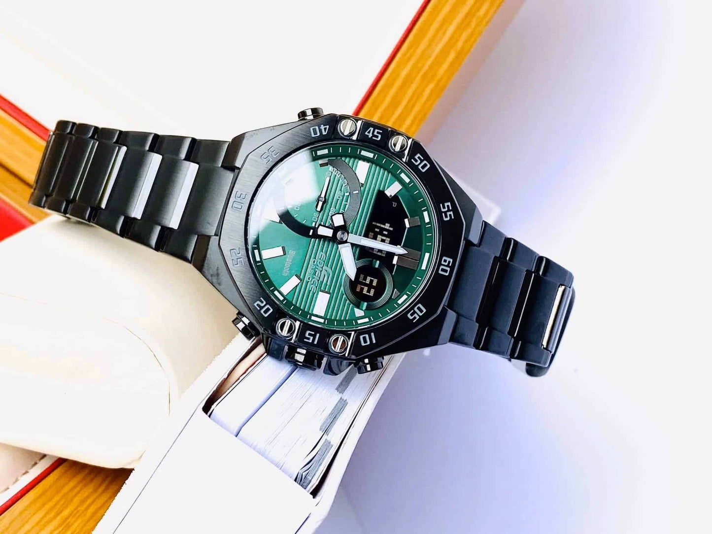 Edifice para Caballero con Bluetooth – ECB-10DC-3A