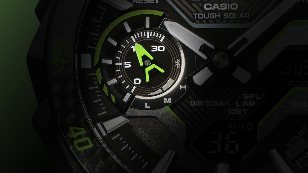Edifice de caballero pulsera de metal – ECB-2200RC-1A9