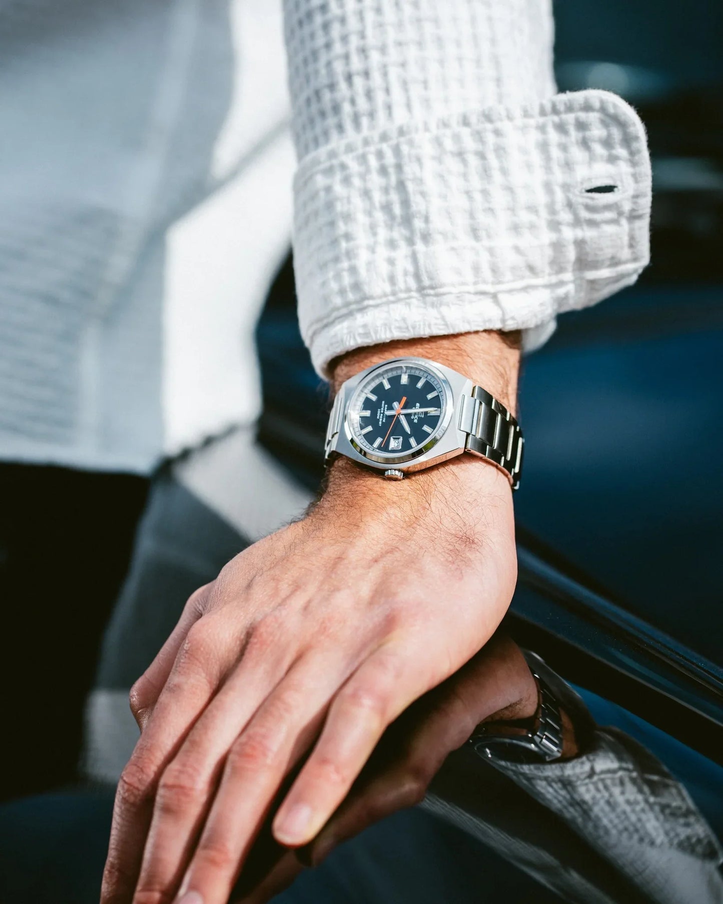 Edifice de caballero pulsera de metal cristal zafiro – EFB-109D-1AV