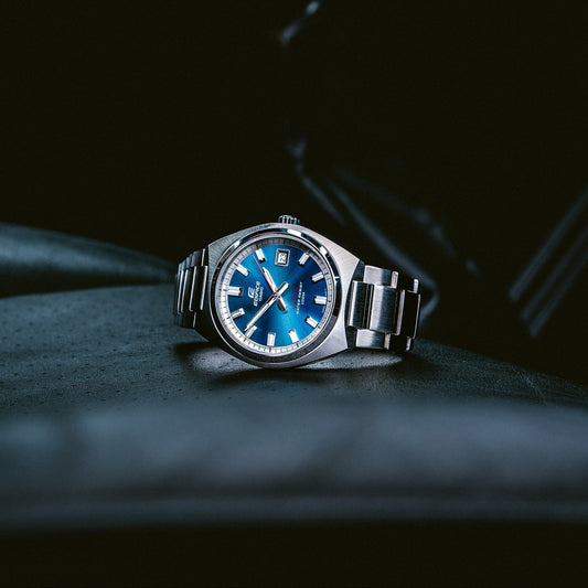 Edifice de hombre pulsera de metal cristal zafiro – EFB-109D-2AV