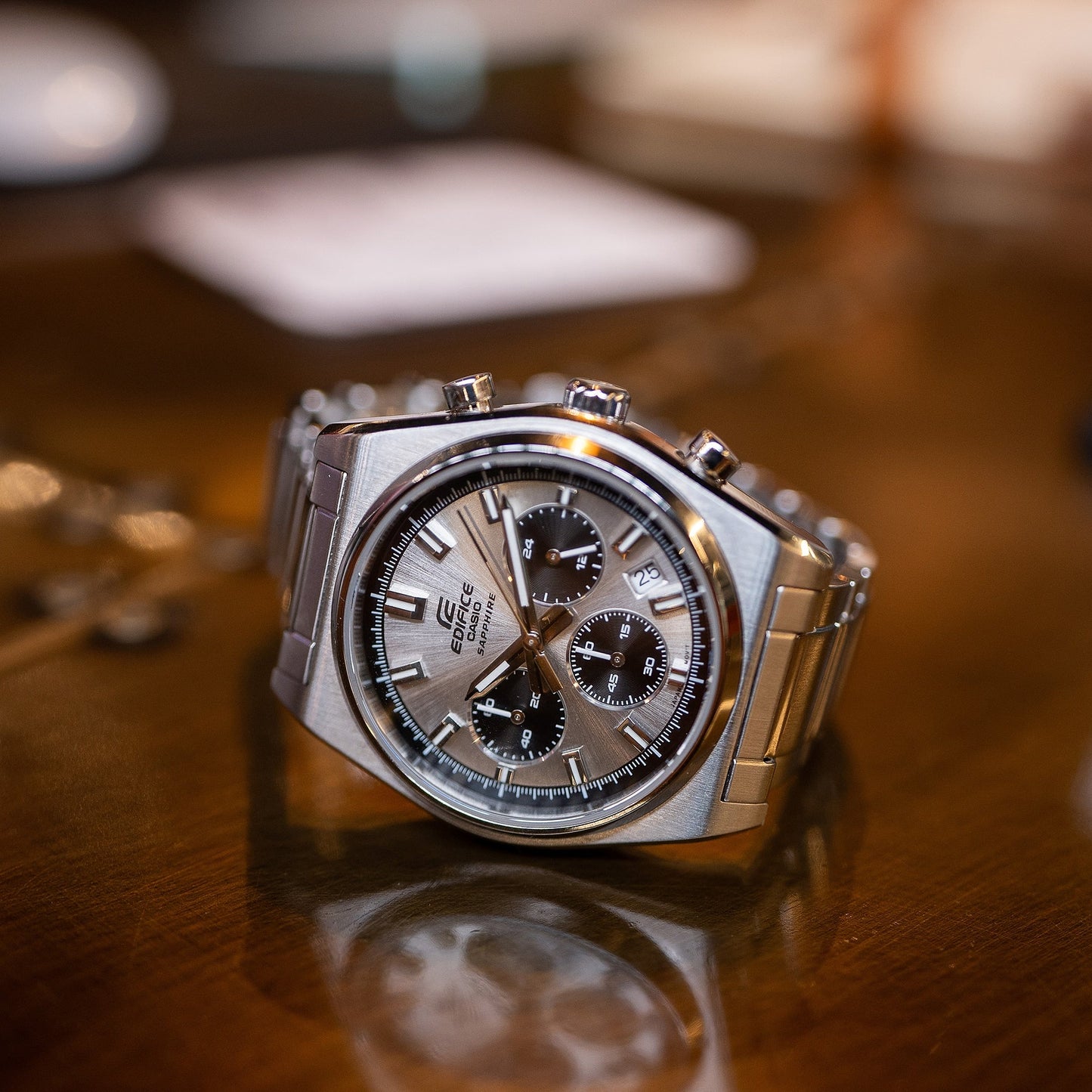 EFB-730D-7AVCF Reloj Edifice Sapphire de hombre pulsera de metal 47 mm cristal zafiro