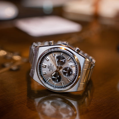 EFB-730D-7AVCF Reloj Edifice Sapphire de hombre pulsera de metal 47 mm cristal zafiro