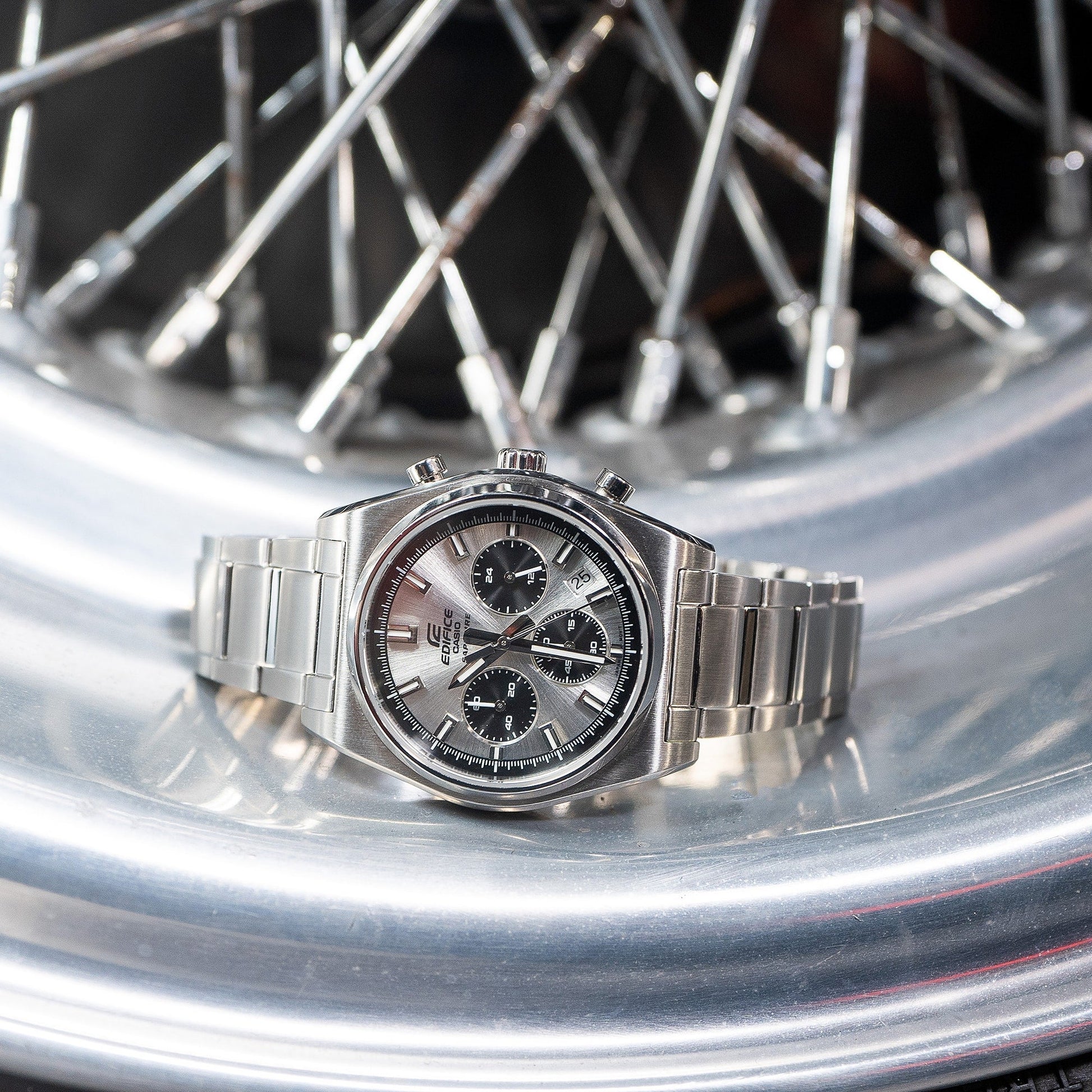 EFB-730D-7AVCF Reloj Edifice Sapphire de hombre pulsera de metal 47 mm cristal zafiro