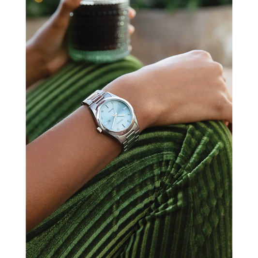 Citizen Sport Luxury Eco-drive de mujer pulsera de metal 33mm – EW2700-54L