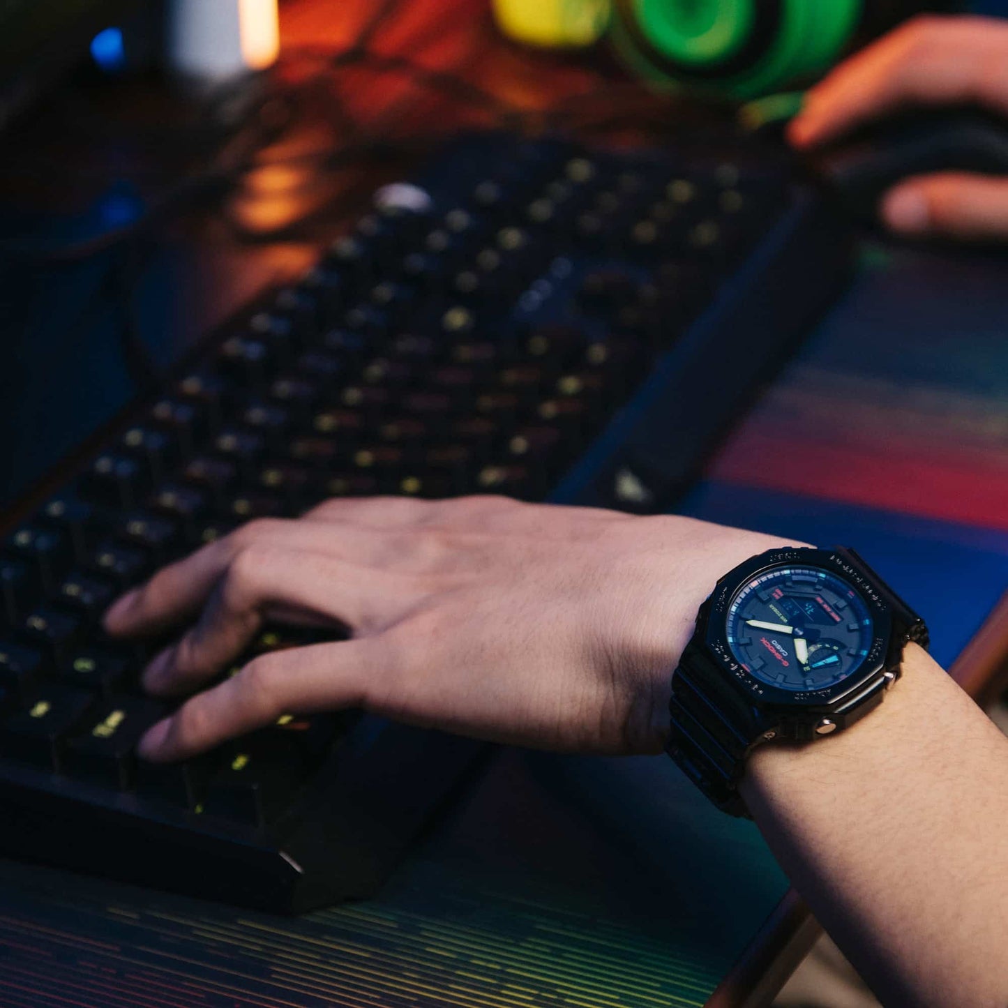 G-Shock para Hombre – GA-2100RGB-1A