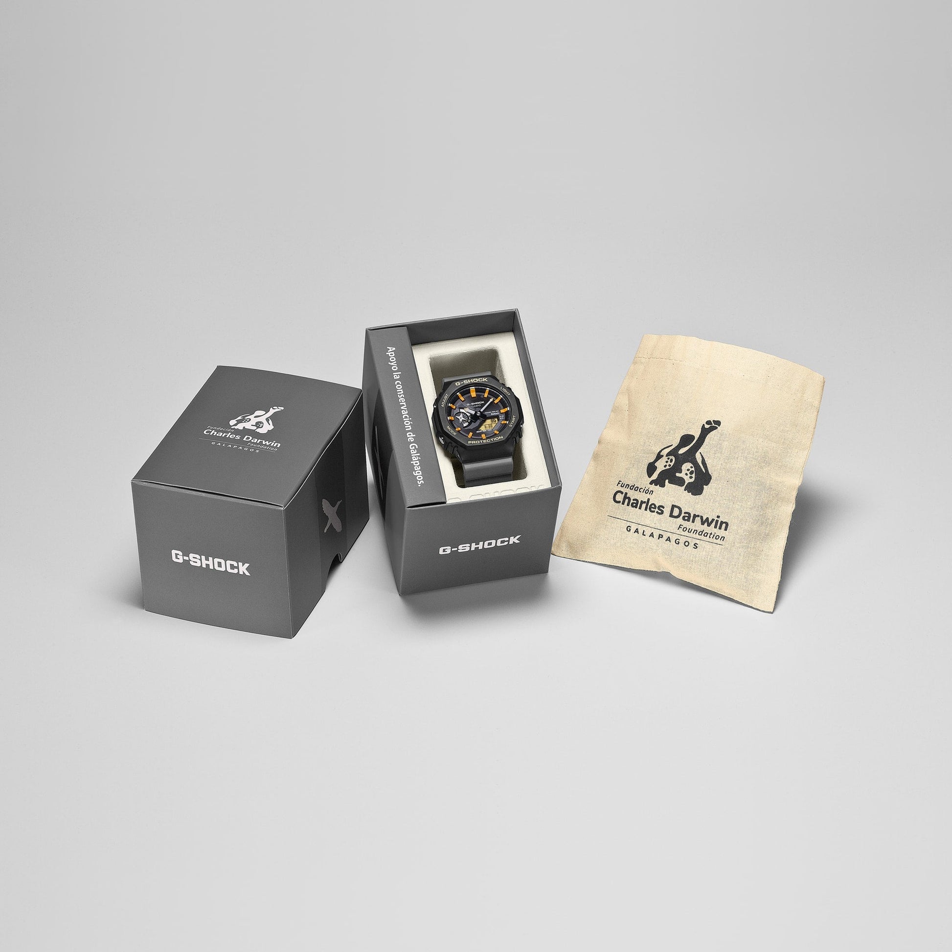 GA-B2100DF-1A Reloj G-Shock x Charles Darwin Foundation de hombre pulsera de resina Bluetooth