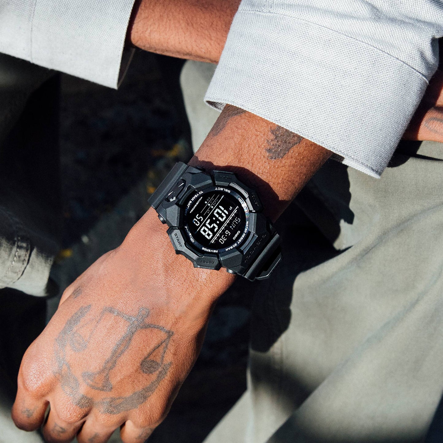 G-Shock de caballero pulsera de caucho 10 años de batería – GD-010-1A1