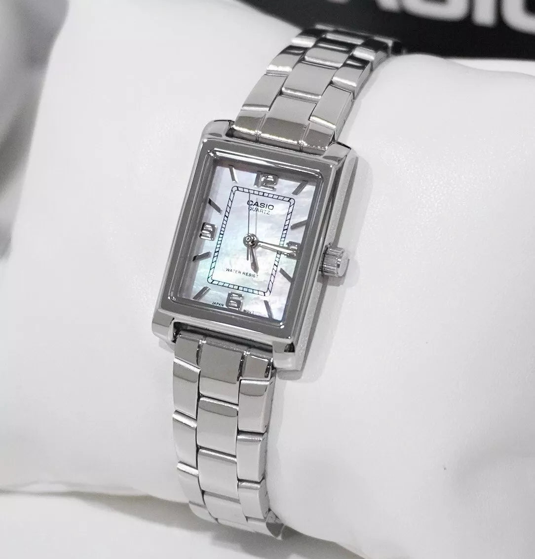 Casio de dama pulsera de metal – LTP-1234DS-4A