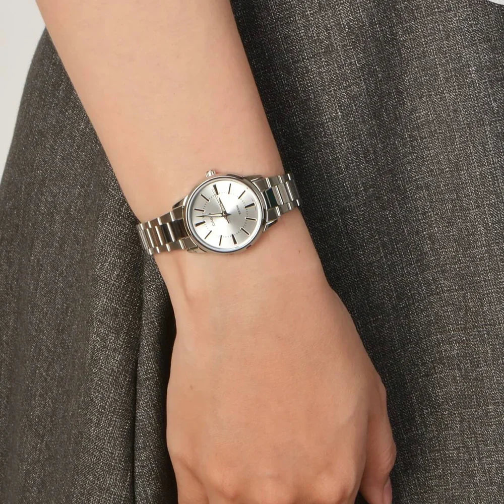 Casio de mujer correa de metal – LTP-1303DD-7AV