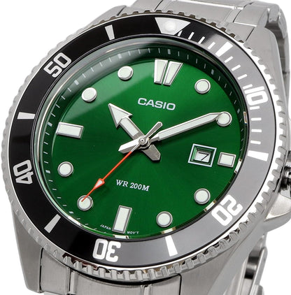 Casio para caballero pulsera de metal – MDV-107D-3A2V