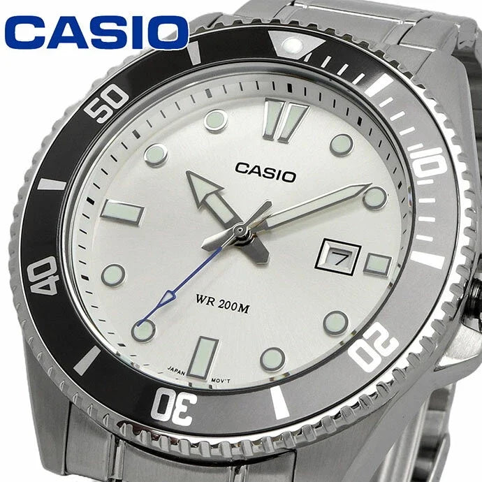 Casio de caballero pulsera de acero inoxidable – MDV-107D-7AV