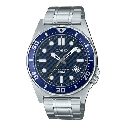 Casio para hombre pulsera de metal – MTD-135D-2AV