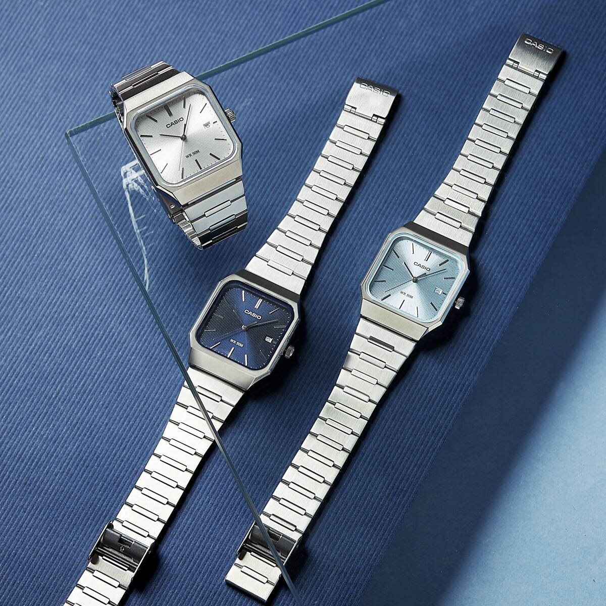 Casio de hombre pulsera de metal 40mm – MTP-B185D-2A2V