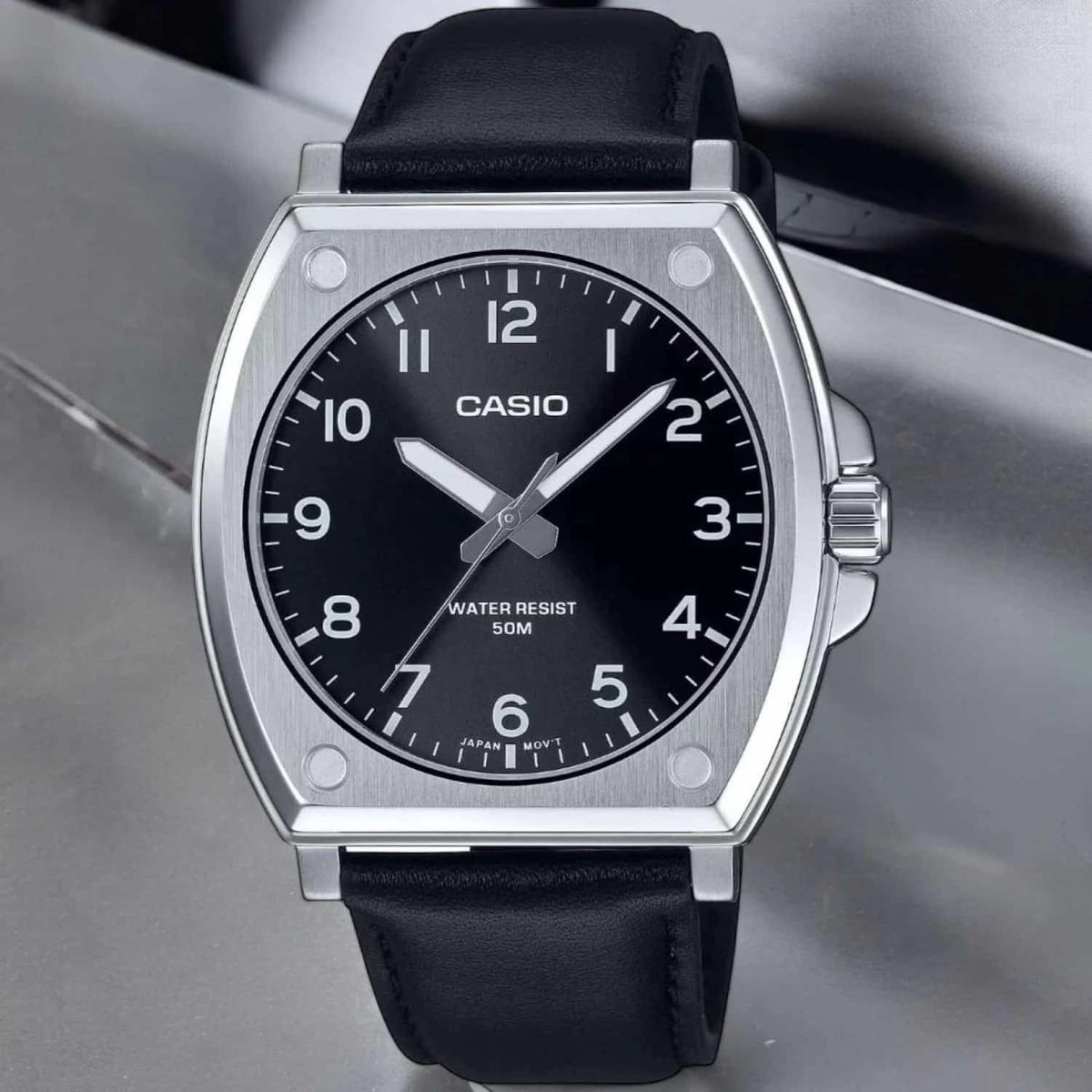 Casio para caballero pulsera de cuero – MTP-E730L-1AV