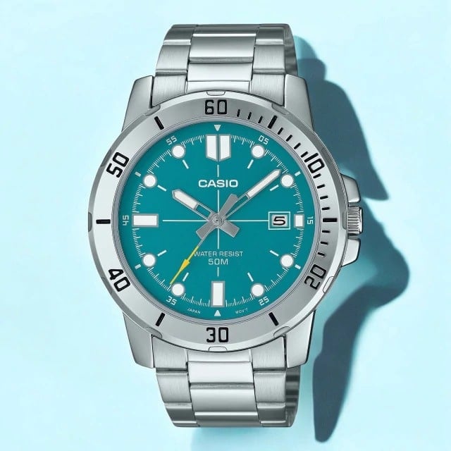 Casio para caballero pulsera de metal – MTP-VD01D-3E2V