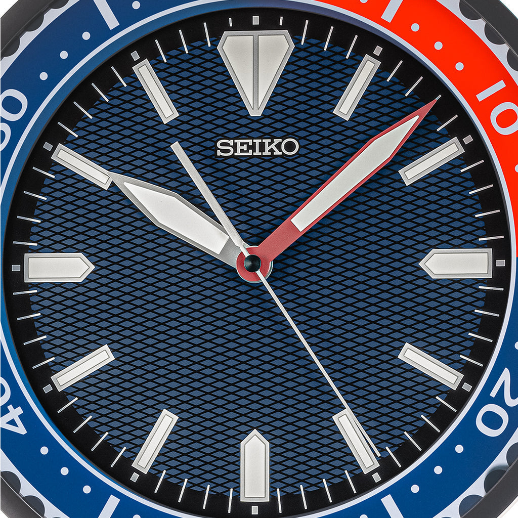 de pared Seiko analógico LumiBrite 30 cm – QXA791