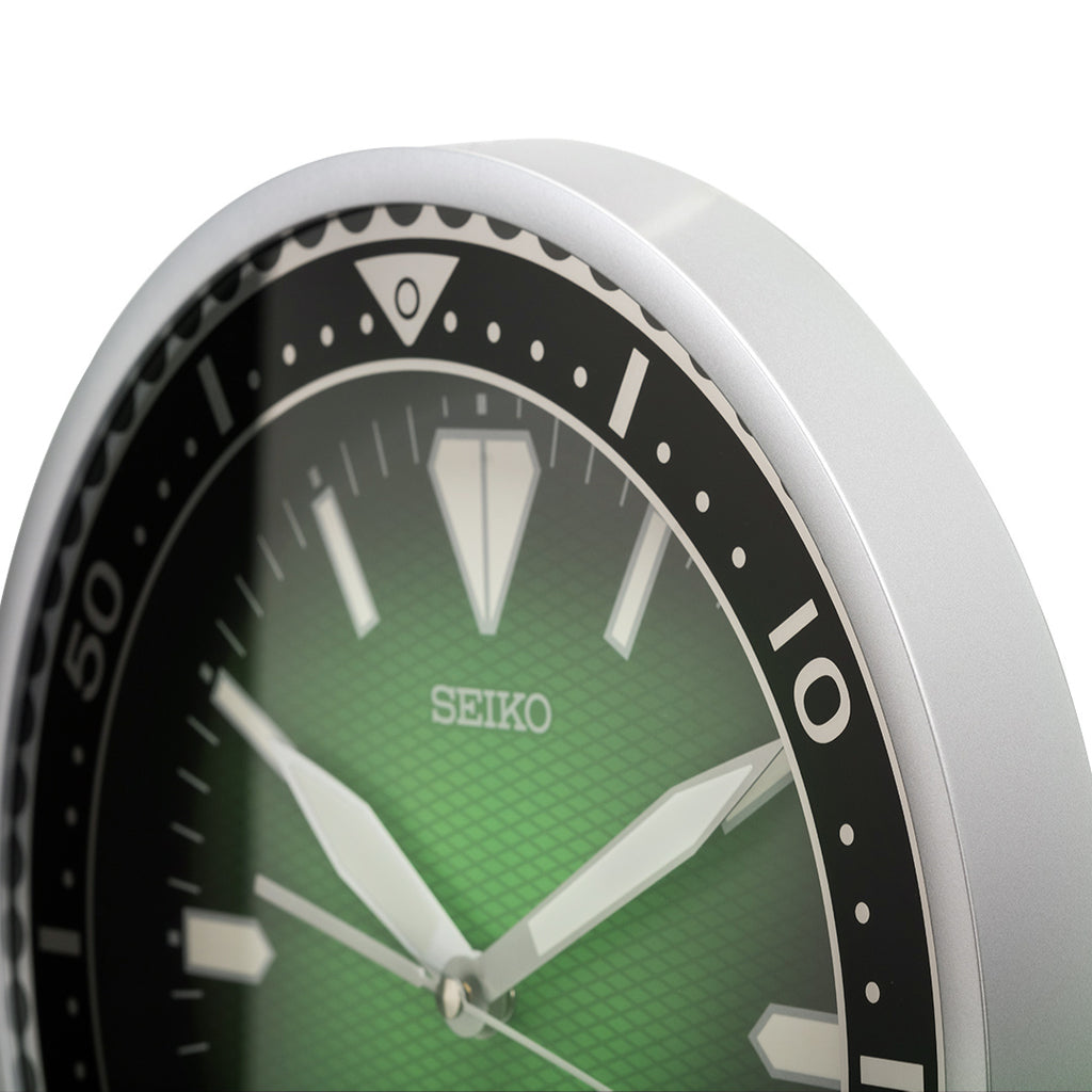de pared Seiko analógico LumiBrite 30 cm – QXA791