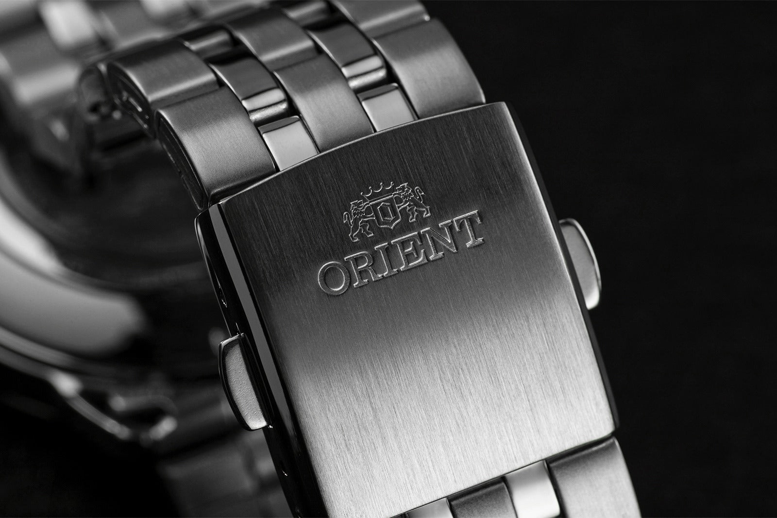 Orient Symphony III Contemporáneo – RA-AC0F01B