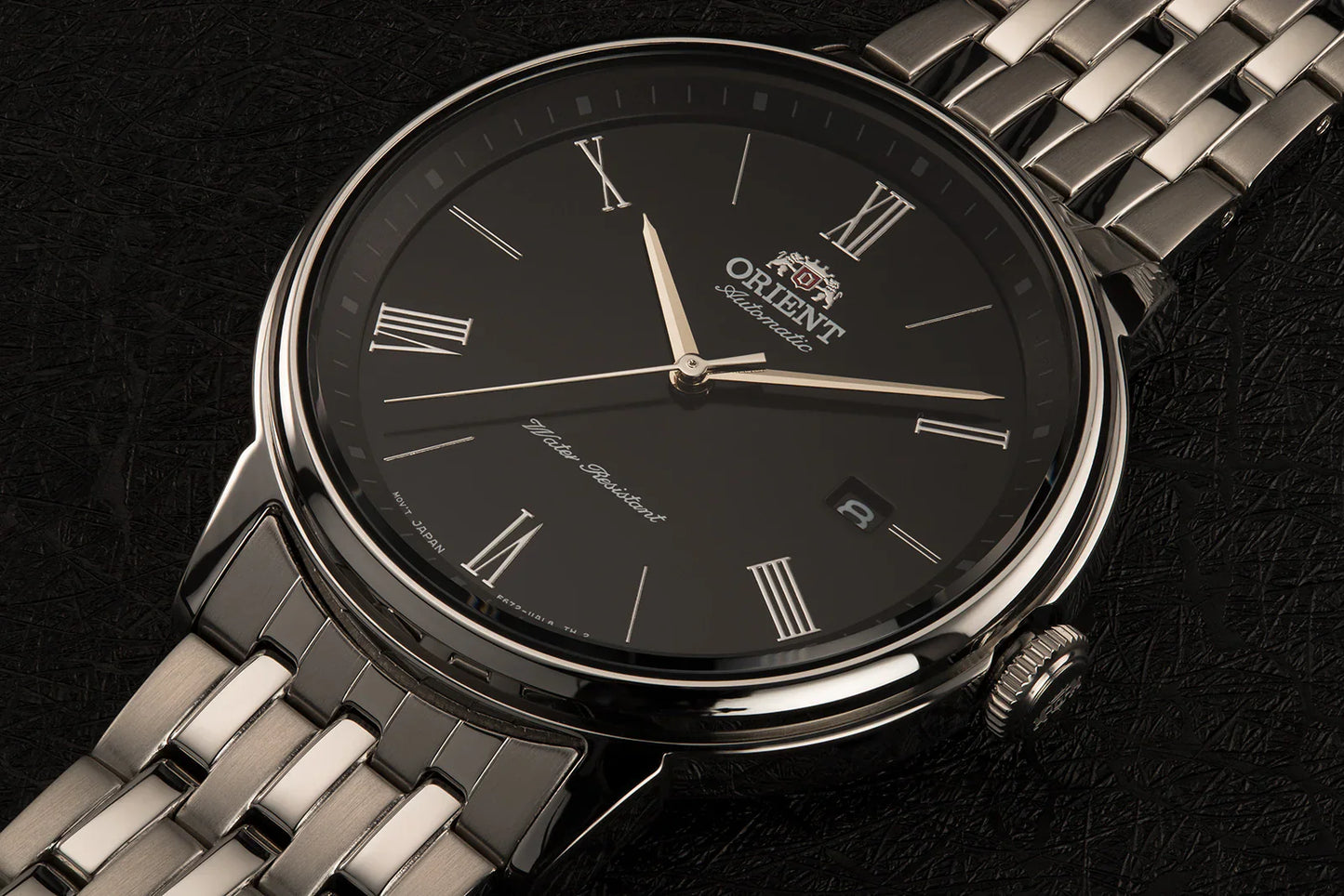 Orient Contemporary de hombre pulsera de metal – RA-AC0J02B