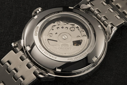 Orient Contemporary de hombre pulsera de metal – RA-AC0J02B