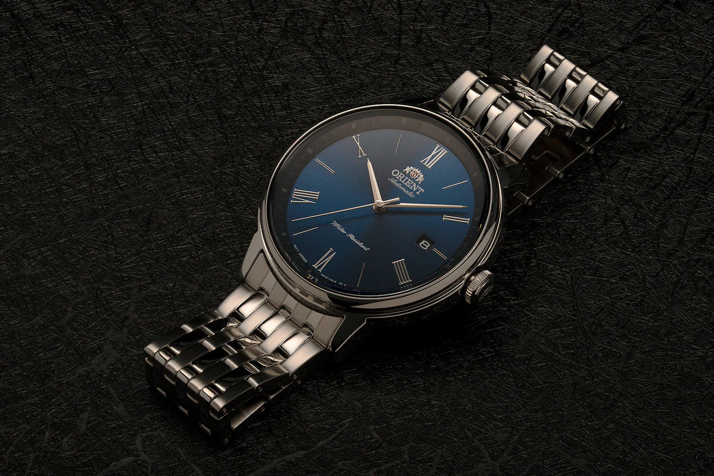 Orient Contemporary Análogo para Hombre pulsera de Metal – RA-AC0J03L