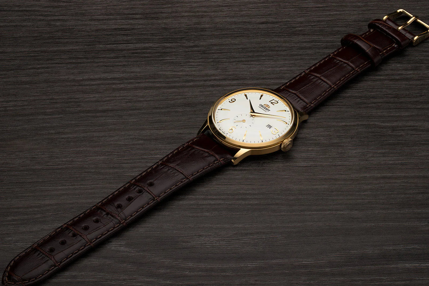Orient Classic Análogo para Caballero correa de Cuero – RA-AP0004S