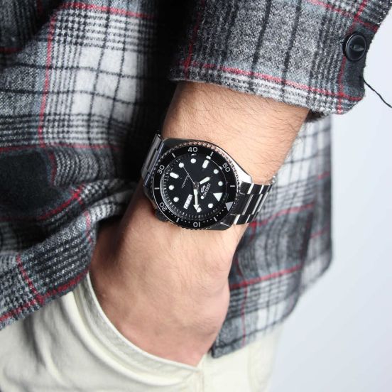 Seiko 5 Sport Automático Pulsera de Metal – SRPD55K1