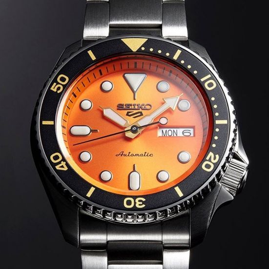 Seiko 5 Sport Automático Banda de Metal – SRPD59K1