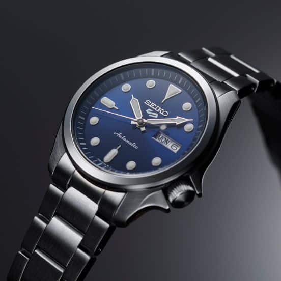 Seiko 5 Sport Automático Banda de Metal – SRPE53K1